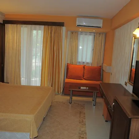 Hlc Tatil Koyu Holiday & Leisure Club 4*