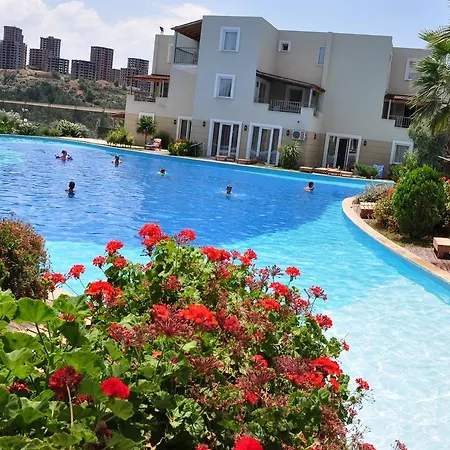 Hlc Tatil Koyu Holiday & Leisure Club 4* 쿠사다시